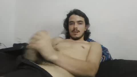 Snapshot of danielhot17 chatting on October 18, 2025, 5:54 am DANIEL online show from October 18, 2025, 5:54 am