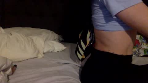 daniellbisous online show from November 29, 2025, 9:51 pm