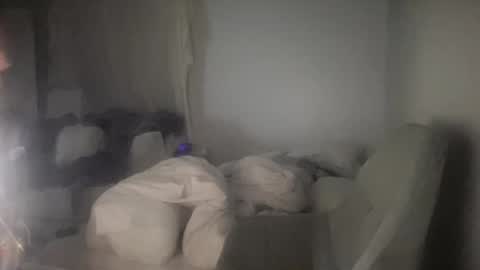 daniellealexa online show from May 9, 2026, 9:14 am