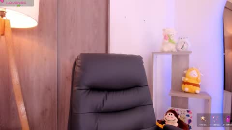 Danielle Rose online show from October 21, 2025, 9:59 pm