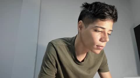 Snapshot of danielsanta_18 chatting on February 24, 2026, 3:43 pm danielsanta188 online show from February 24, 2026, 3:43 pm