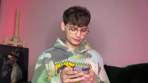 danieltuckerr online show from March 15, 2026, 7:20 pm