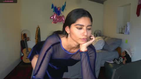 Snapshot of daniisla chatting on October 30, 2025, 9:37 pm danalle .. online show from October 30, 2025, 9:37 pm