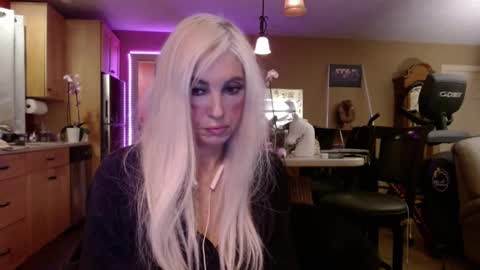 Snapshot of danikawhite69 chatting on January 24, 2025, 7:41 am DanikaWhite69 online show from January 24, 2025, 7:41 am
