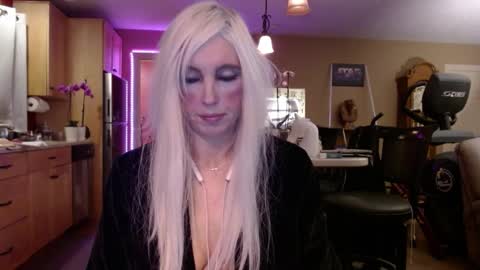 Snapshot of danikawhite69 chatting on February 12, 2025, 7:13 am DanikaWhite69 online show from February 12, 2025, 7:13 am