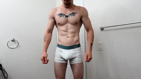Dani Lorenzo online show from June 24, 2026, 2:16 pm
