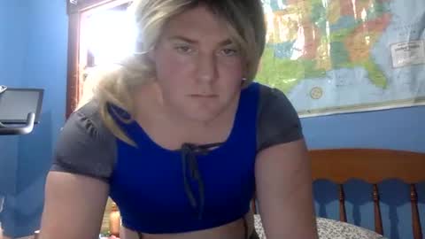 Snapshot of danimikayla chatting on January 6, 2025, 7:56 pm danimikayla online show from January 6, 2025, 7:56 pm