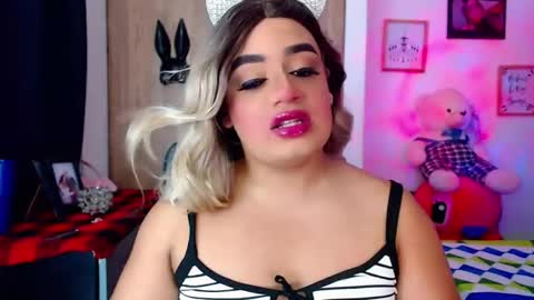 danipein online show from November 24, 2025, 11:10 am