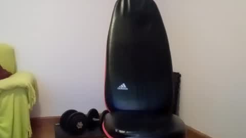 Snapshot of daniroca8 chatting on November 5, 2025, 2:44 am daniroca8 online show from November 5, 2025, 2:44 am