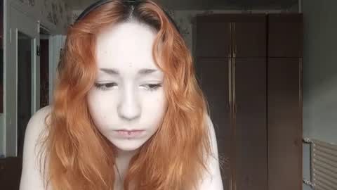 Kiki online show from June 28, 2026, 1:39 pm