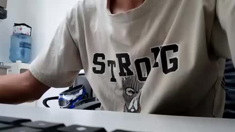 daniel segura online show from March 31, 2026, 3:45 pm