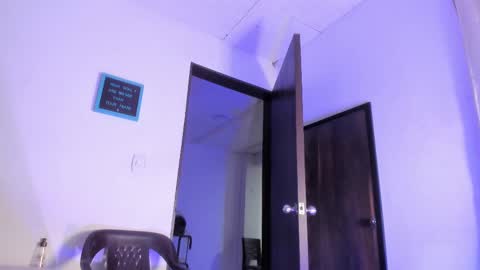 Dann online show from November 11, 2025, 11:21 am