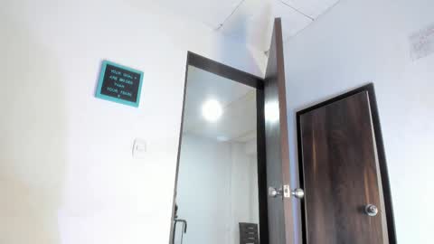 Dann online show from November 15, 2025, 12:02 pm