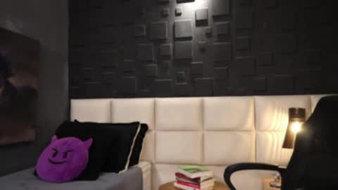Snapshot of dann_saenz chatting on February 17, 2025, 2:04 pm Dann saenz online show from February 17, 2025, 2:04 pm
