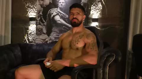 Snapshot of dann_saenz chatting on February 4, 2026, 2:01 pm Dann saenz online show from February 4, 2026, 2:01 pm