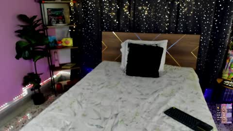 Dannacastle online show from December 29, 2024, 4:59 am