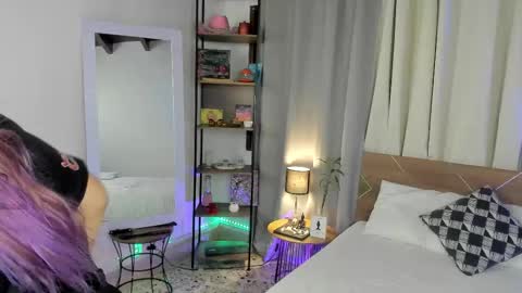 Dannacastle online show from January 11, 2026, 5:23 am