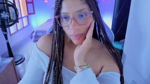 Snapshot of danna_berry chatting on July 28, 2026, 6:20 pm DannaBerry online show from July 28, 2026, 6:20 pm