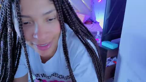 Snapshot of danna_berry chatting on August 1, 2026, 5:01 pm DannaBerry online show from August 1, 2026, 5:01 pm
