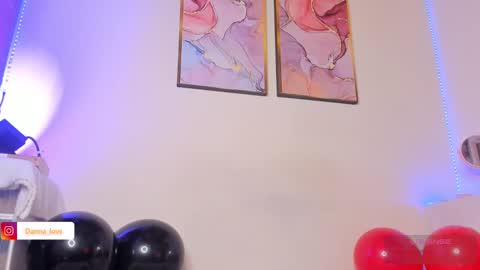 Danna Lovs online show from February 14, 2025, 1:08 pm