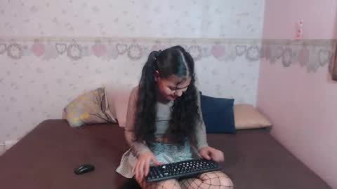 Snapshot of danna_luz1 chatting on February 21, 2026, 11:44 am Luz online show from February 21, 2026, 11:44 am