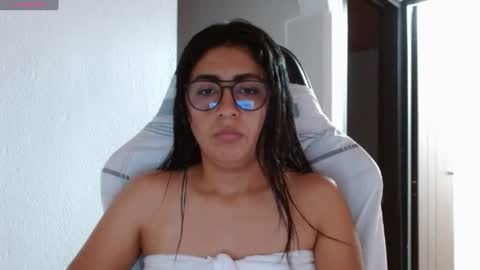 Snapshot of danna_peterson chatting on January 27, 2025, 8:07 pm Danna online show from January 27, 2025, 8:07 pm