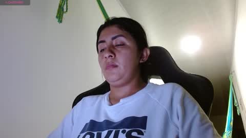 Snapshot of danna_peterson chatting on October 25, 2025, 10:59 pm Danna online show from October 25, 2025, 10:59 pm