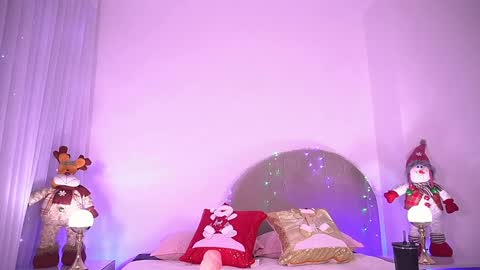 Snapshot of dannaberlin chatting on December 15, 2025, 7:18 pm Danna Berlin online show from December 15, 2025, 7:18 pm