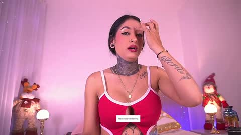 Snapshot of dannaberlin chatting on December 22, 2025, 7:11 pm Danna Berlin online show from December 22, 2025, 7:11 pm