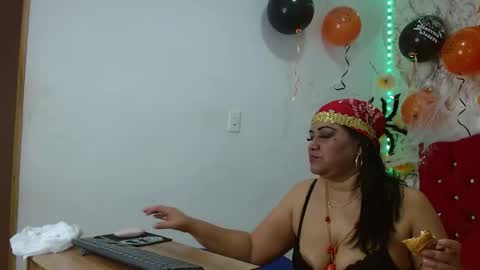 Snapshot of dannalanegra2 chatting on November 1, 2025, 4:53 pm dannalanegra2 online show from November 1, 2025, 4:53 pm