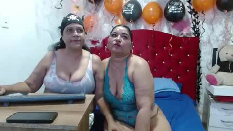 Snapshot of dannalanegra2 chatting on November 3, 2025, 5:03 pm dannalanegra2 online show from November 3, 2025, 5:03 pm