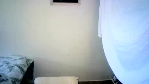 Danna  online show from May 20, 2026, 3:51 pm