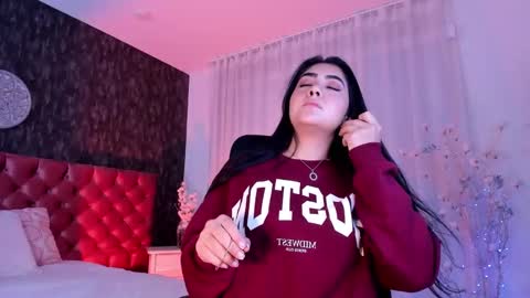 Snapshot of dannastaar chatting on December 30, 2024, 1:25 pm Danna online show from December 30, 2024, 1:25 pm