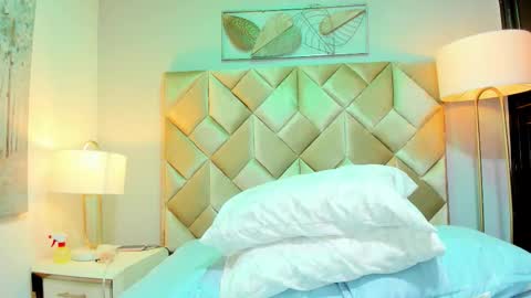 Snapshot of danniakross chatting on September 27, 2025, 9:25 am danniakross online show from September 27, 2025, 9:25 am
