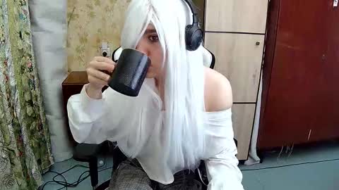 HilmarZ online show from October 22, 2025, 6:07 pm