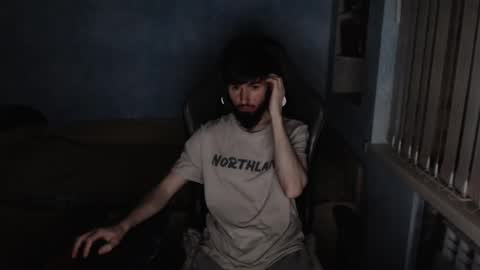 Snapshot of danny634 chatting on October 18, 2025, 11:38 pm Danny online show from October 18, 2025, 11:38 pm