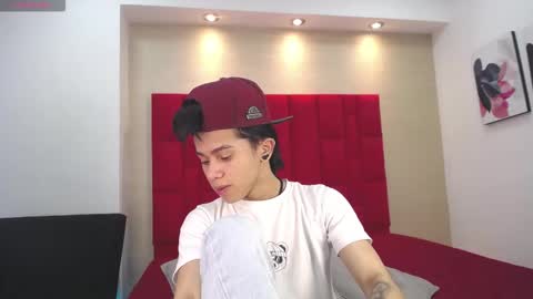 Danny online show from November 1, 2025, 1:13 pm