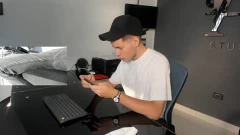 danny_and_lara online show from October 6, 2025, 6:49 pm