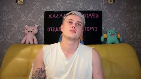 Snapshot of danny_love01 chatting on July 2, 2026, 5:52 pm danny online show from July 2, 2026, 5:52 pm