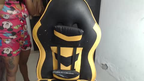 Snapshot of danny_sweettt chatting on October 6, 2025, 10:51 pm danny.......... guys I have onlyfans follow me I am new I want to share with you many things I love you online show from October 6, 2025, 10:51 pm