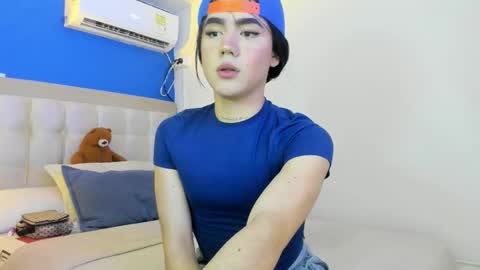 Snapshot of danny_winslow chatting on October 2, 2025, 2:29 am Danny online show from October 2, 2025, 2:29 am