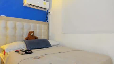 Snapshot of danny_winslow chatting on October 21, 2025, 1:17 am Danny online show from October 21, 2025, 1:17 am