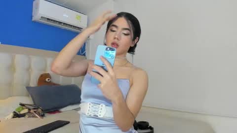 Snapshot of danny_winslow chatting on October 24, 2025, 5:48 am Danny online show from October 24, 2025, 5:48 am