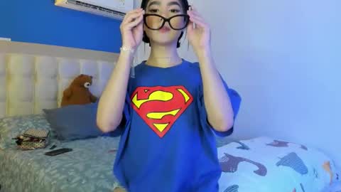 Snapshot of danny_winslow chatting on November 17, 2025, 4:40 am Danny online show from November 17, 2025, 4:40 am