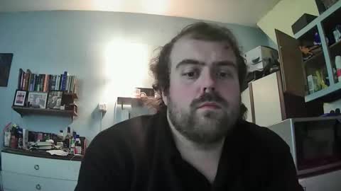 Snapshot of dannyb0y95 chatting on November 3, 2025, 8:32 pm Danny online show from November 3, 2025, 8:32 pm