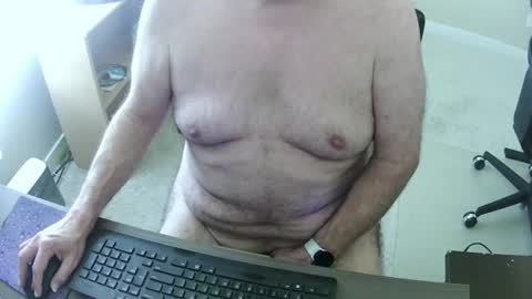 Snapshot of dannybear chatting on July 5, 2026, 5:42 pm Danny bear online show from July 5, 2026, 5:42 pm