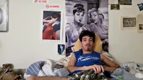 Snapshot of dannynoww chatting on December 13, 2024, 11:39 pm danny online show from December 13, 2024, 11:39 pm