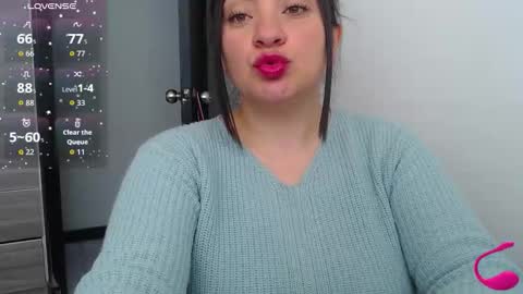 Snapshot of dannyroussette chatting on October 23, 2025, 2:05 pm Follow me Control lovense free D online show from October 23, 2025, 2:05 pm