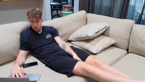 Snapshot of dannythreeyway chatting on November 3, 2025, 5:25 pm DannyThreeWay online show from November 3, 2025, 5:25 pm