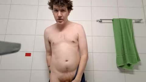 Snapshot of dannytoyboyy chatting on January 6, 2025, 8:57 am Danny Toy Boy online show from January 6, 2025, 8:57 am